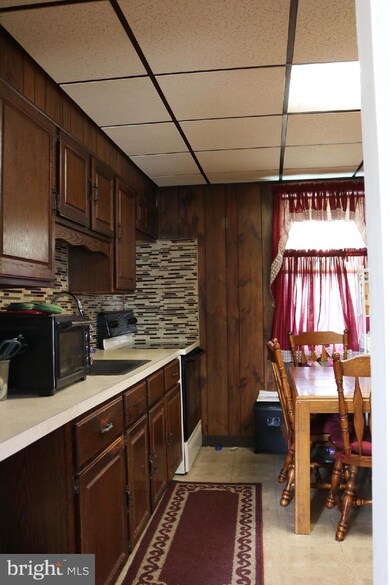 1008 Haskell Ave, Paulsboro, NJ 08066 - photo 3