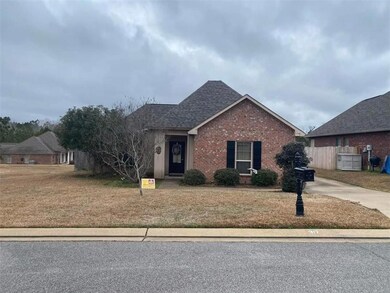 317 Crestridge Dr, Pineville, LA 71360 - photo 2