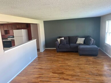 1157 W Arch St, Portland, IN 47371 - photo 6