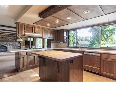 8758 Thurston Rd, Springfield, OR 97478 - photo 5