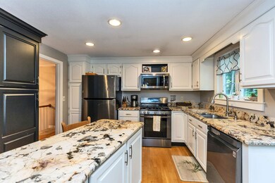 32 Keenan Dr, Peterborough, NH 03458 - photo 5