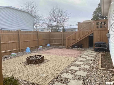 6405 Appomattox Rd, Davenport, IA 52806 - photo 3