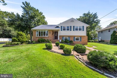 300 Fenimore Ln, Delanco, NJ 08075 - photo 2