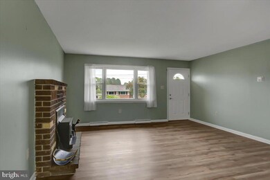 3385 Westview Cir, Greencastle, PA 17225 - photo 6