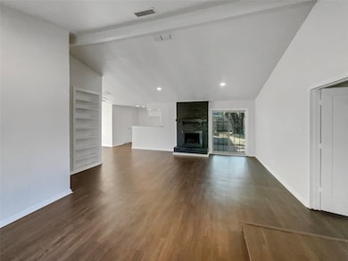 1426 Whiteoak Dr, Garland, TX 75040 - photo 3