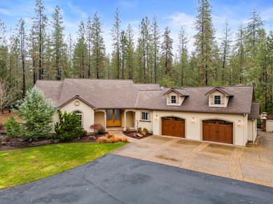 112 E Intervale Rd, Grants Pass, OR 97527 - photo 2