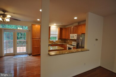 20814 Gaelic Ct, Germantown, MD 20874 - photo 7