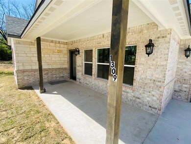 1309 S Bells Ave, Denison, TX 75020 - photo 3