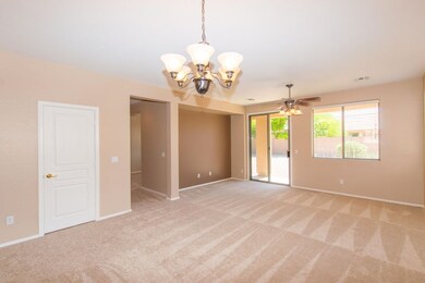 03 Family Room