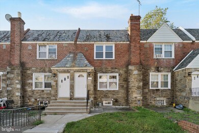 6858 Clover Ln, Upper Darby, PA 19082 - photo 2