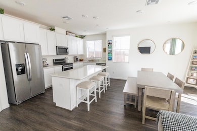 3382 Auburn Leaf Loop, Folsom, CA 95630 - photo 4