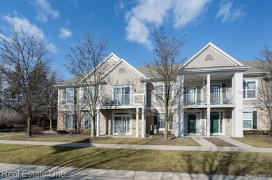 1007 Alameda Blvd unit 2, Troy, MI 48085 - photo 2