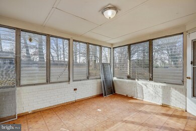 6545 Bock Terrace, Oxon Hill, MD 20745 - photo 7