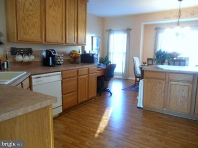 1103 Ring Bill Loop, Upper Marlboro, MD 20774 - photo 7