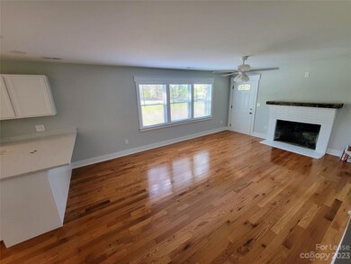 356 River Hill Rd, Statesville, NC 28625 - photo 7