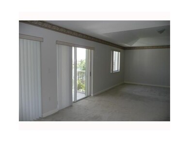 11385 NW 66th St, Doral, FL 33178 - photo 4