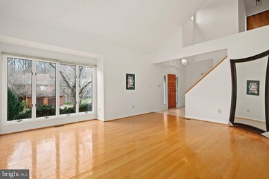 6106 Triangle Dr, Columbia, MD 21044 - photo 6