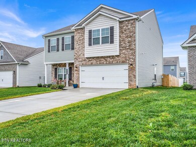 1711 Newbury Ln, Maryville, TN 37803 - photo 2