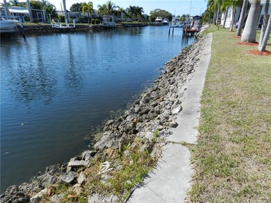 721 Holiday Dr, Punta Gorda, FL 33950 - photo 4