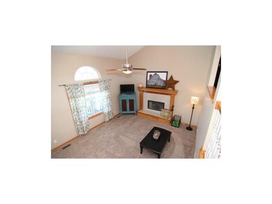 325 Mulberry Dr, Raymore, MO 64083 - photo 4