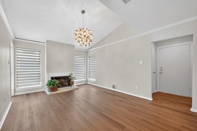1201 Bering Dr unit 40, Houston, TX 77057 - photo 4