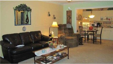 105 New Rd unit 5A, Kendall Park, NJ 08824 - photo 2