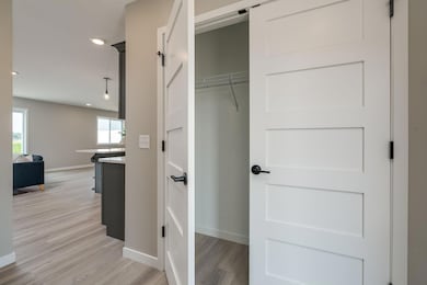 3208 Scotch Ln, Mankato, MN 56001 - photo 3