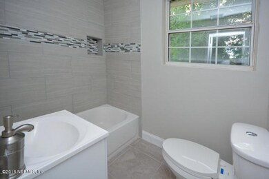 5047 Quan Dr, Jacksonville, FL 32205 - photo 4