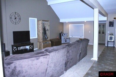 817 8th St N, New Ulm, MN 56073 - photo 6