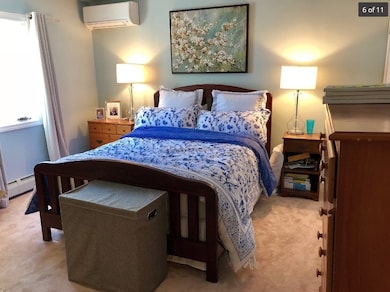 136 Hayes Ave, South Burlington, VT 05403 - photo 5