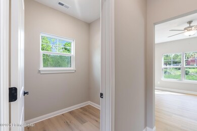 1343 Etawah Ave, Lyndon, KY 40222 - photo 7