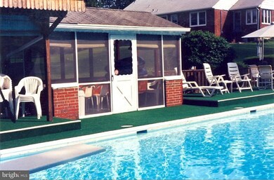 7932 Johnnycake Rd, Windsor Mill, MD 21244 - photo 4