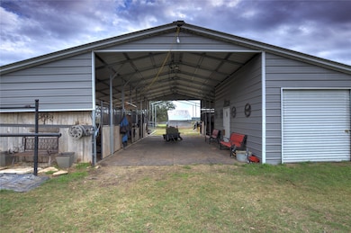 2579 State Highway 6, Valley Mills, TX 76689 - photo 7