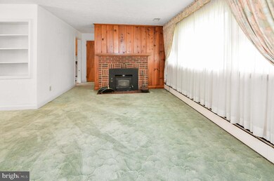 17313 Donora Rd, Silver Spring, MD 20905 - photo 6