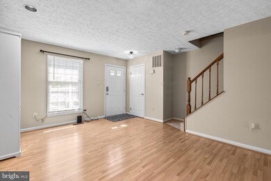 18925 Piney Point Place, Germantown, MD 20874 - photo 7