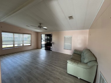 19248 Congressional Ct unit 14B, North Fort Myers, FL 33903 - photo 4