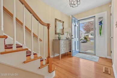 133 Lancer Rd, Riverside, CT 06878 - photo 2