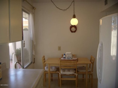 KITCHEN TO BREAKFAST AREA