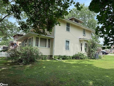 904 6th St, Corning, IA 50841 - photo 2