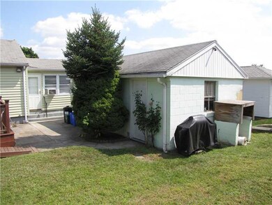 34 Argonne St, Johnston, RI 02919 - photo 5