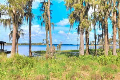 Panoramic views of Lake Butler from every room of 