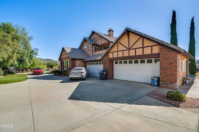 35135 Caprock Rd, Santa Clarita, CA 91390 - photo 3