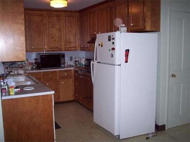 151 Elm St, Hatfield, MA 01038 - photo 4