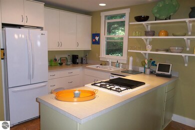 Efficiency of scale creates a roomy, inviting work