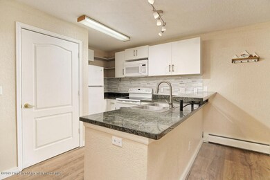 8104ElkRunVillas_WEB008