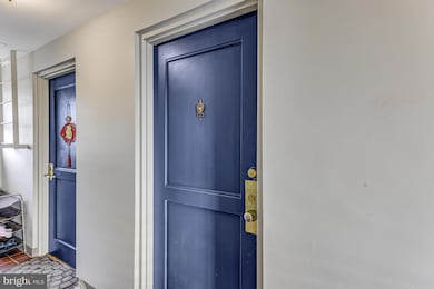 1404 12th St N unit 32, Arlington, VA 22209 - photo 3