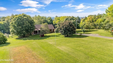 6239 N Trigonia Rd, Greenback, TN 37742 - photo 6