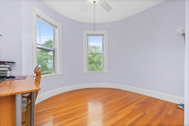 118 Franklin St unit 2, Brookline, MA 02445 - photo 3