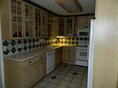 109 Vickie Dr, Oklahoma City, OK 73115 - photo 3