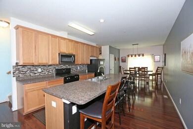 12834 Longford Glen Dr, Germantown, MD 20874 - photo 6